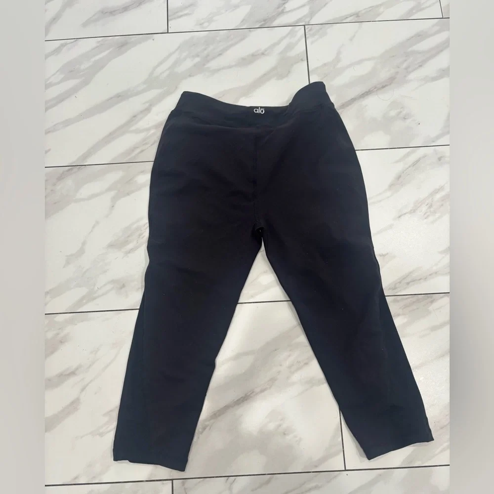 Alo Black Cropped Leggings Size: M
